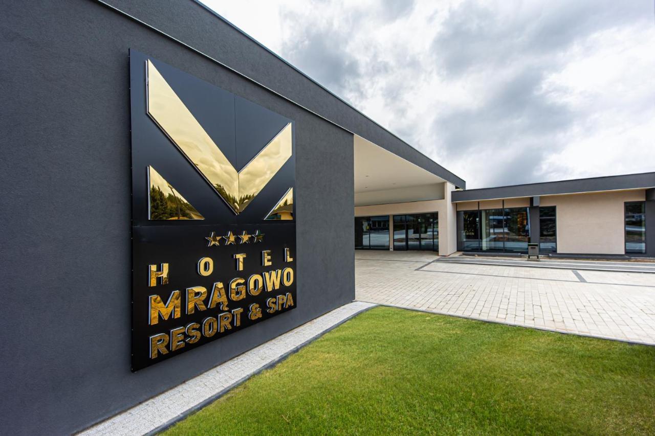 Hotel Mragowo Resort&Spa エクステリア 写真