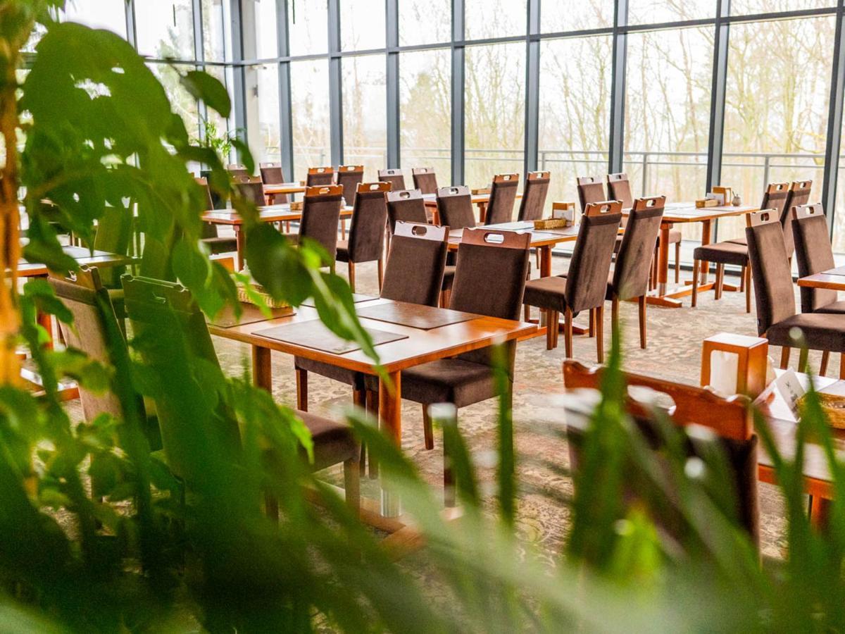 Hotel Mragowo Resort&Spa エクステリア 写真
