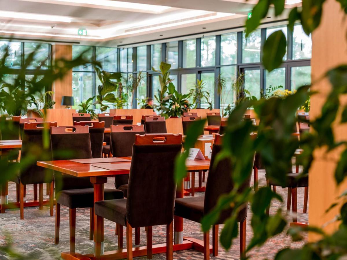Hotel Mragowo Resort&Spa エクステリア 写真