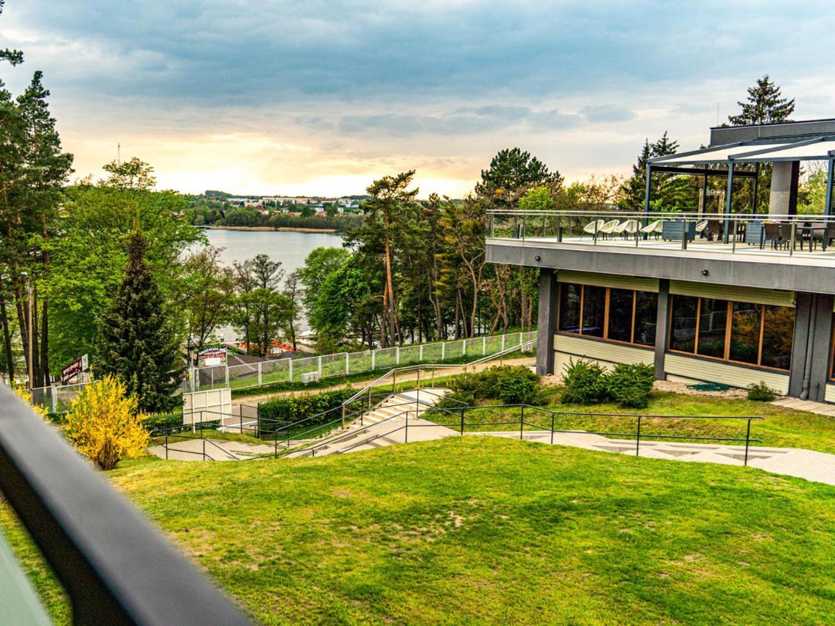 Hotel Mragowo Resort&Spa エクステリア 写真